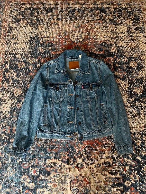 Levis gallajakki