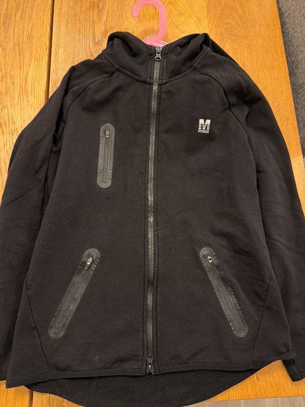 M fitness peysa