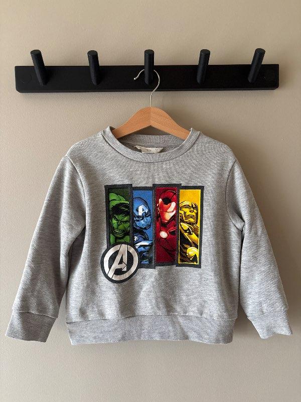 Mango Avengers peysa