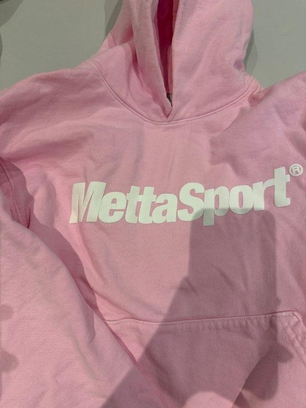 Metta hettupeysa bleik