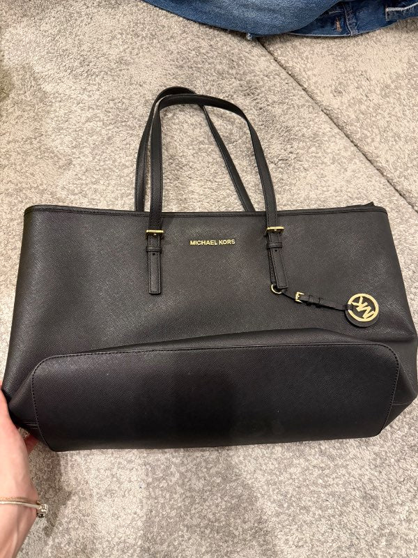 Michael Kors töskur