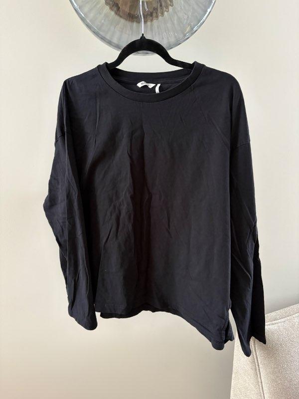 Monki oversized peysa