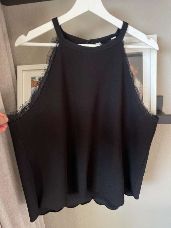 NewLook svartur bolur