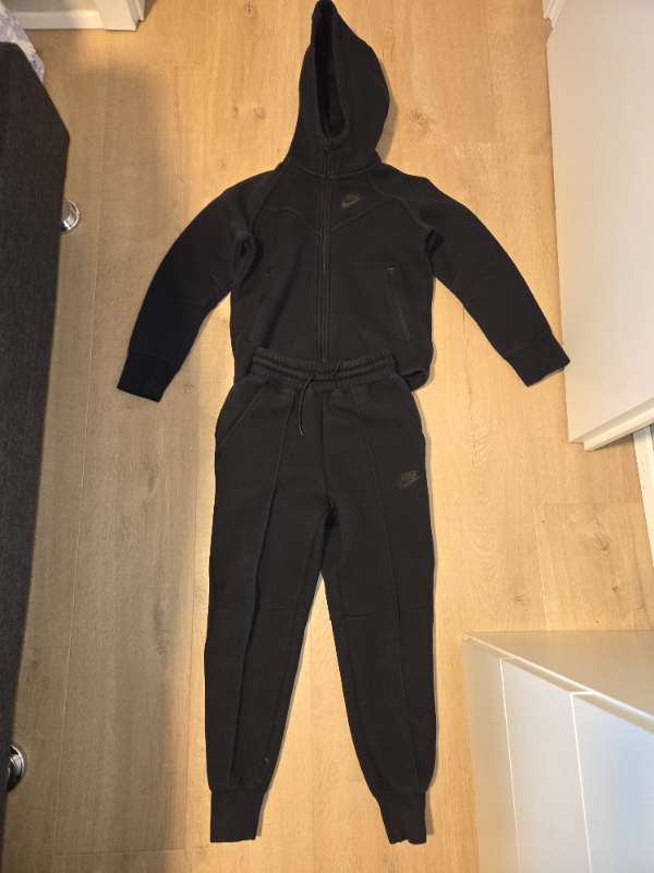Nike Sett buxur-peysa