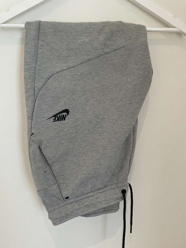 Nike Tech Fleece buxur