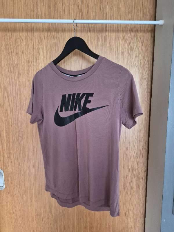 Nike bolur