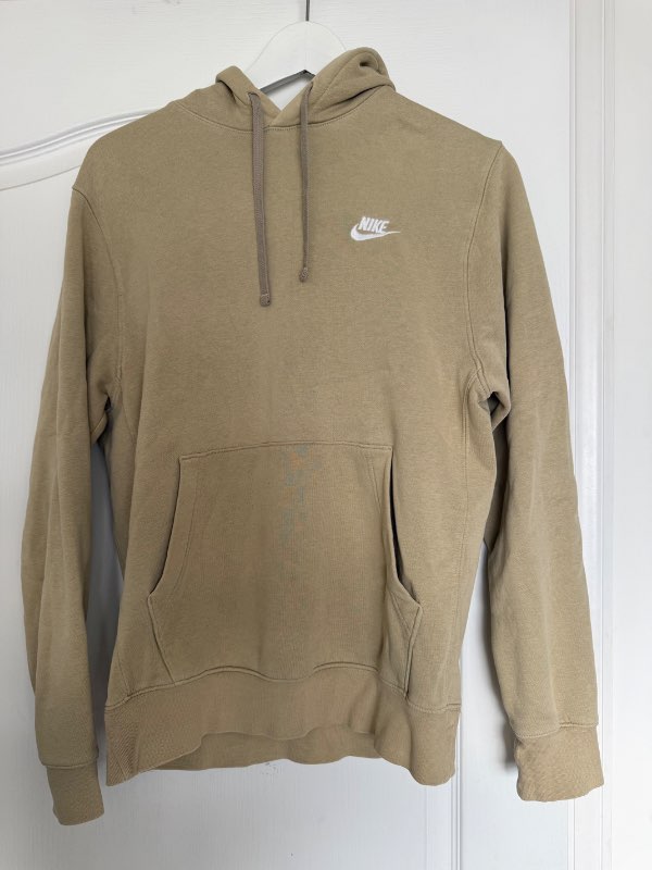 Nike hettupeysa ljósbrún