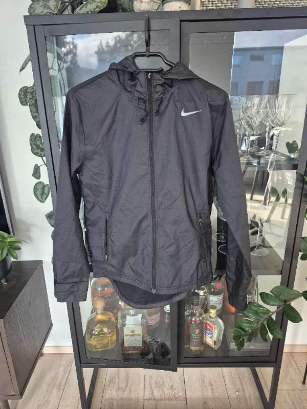 Nike hlaupajakki