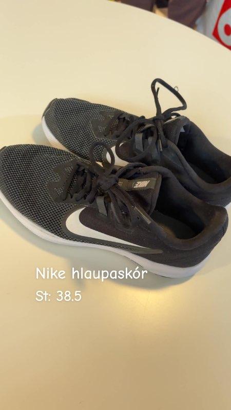 Nike hlaupaskór