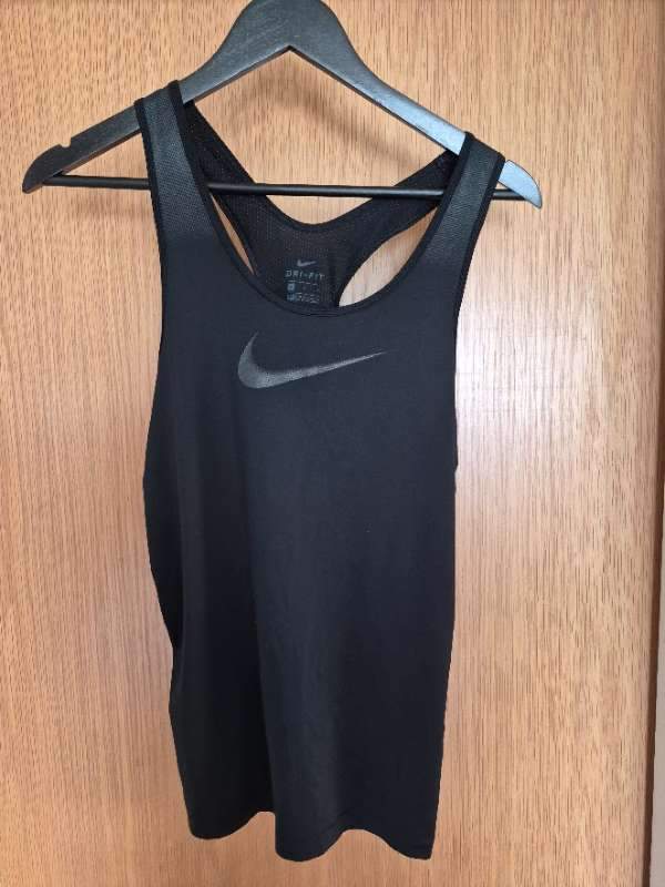 Nike hlýrabolur svartur