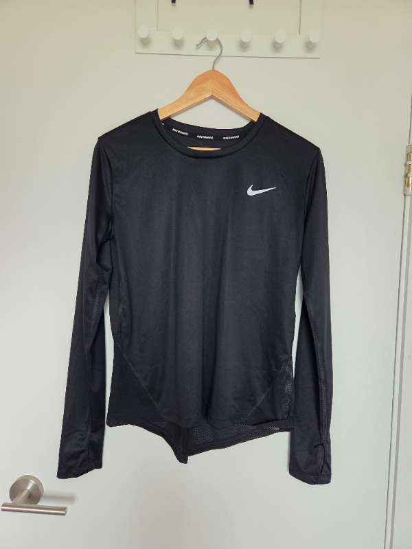Nike langermabolur