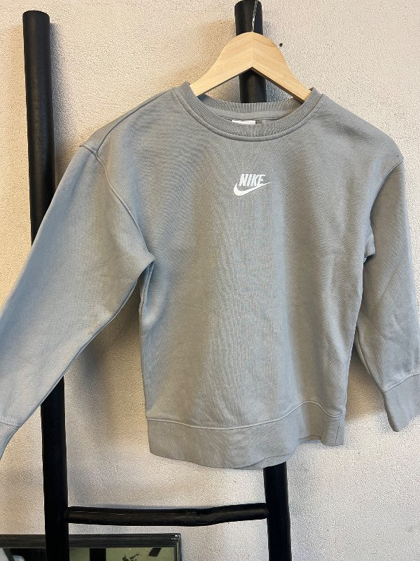*Nike peysa ljósgrá