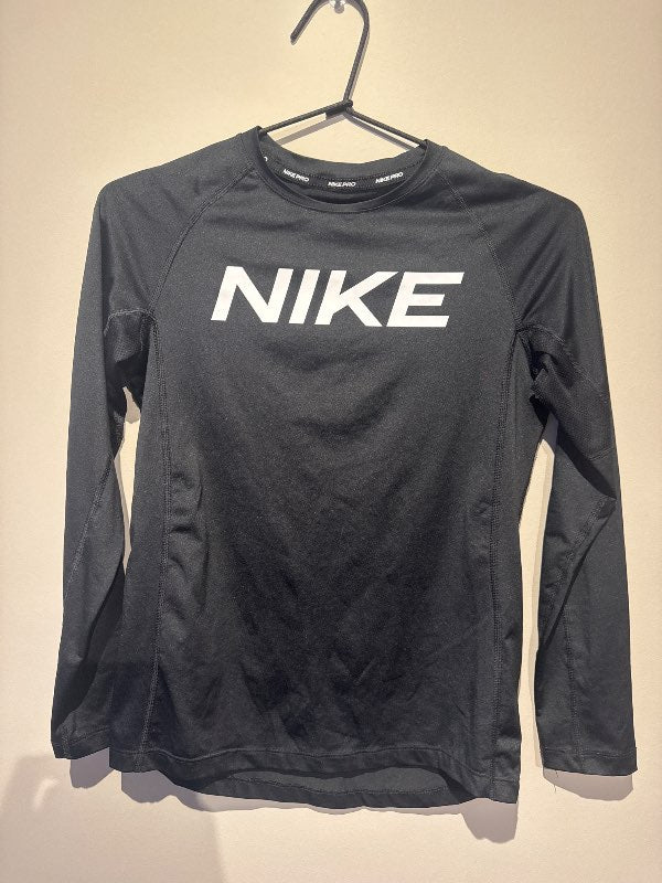 Nike pro bolur