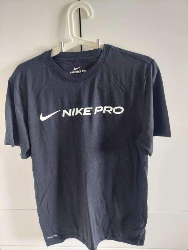 Nike pro bolur