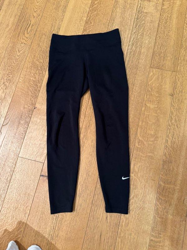 Nike svartar leggings