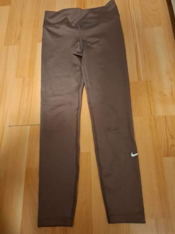 Nikeleggings