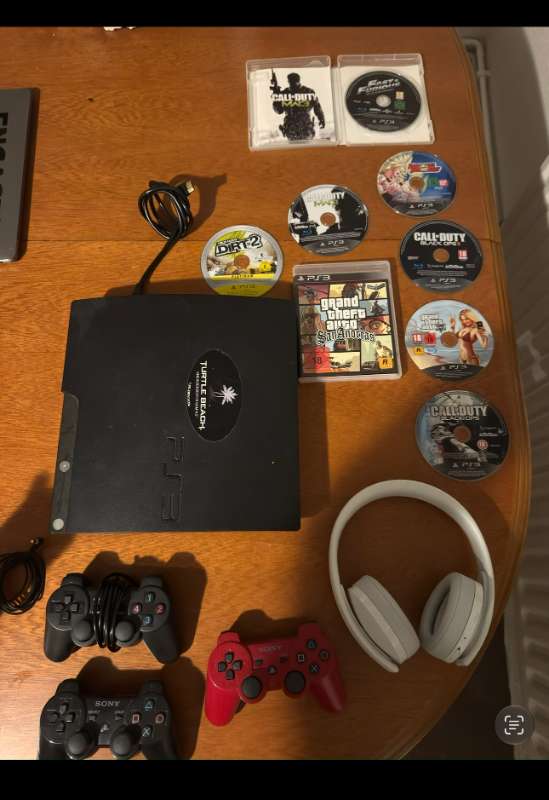 PS3 SLIM + ACCESORIES