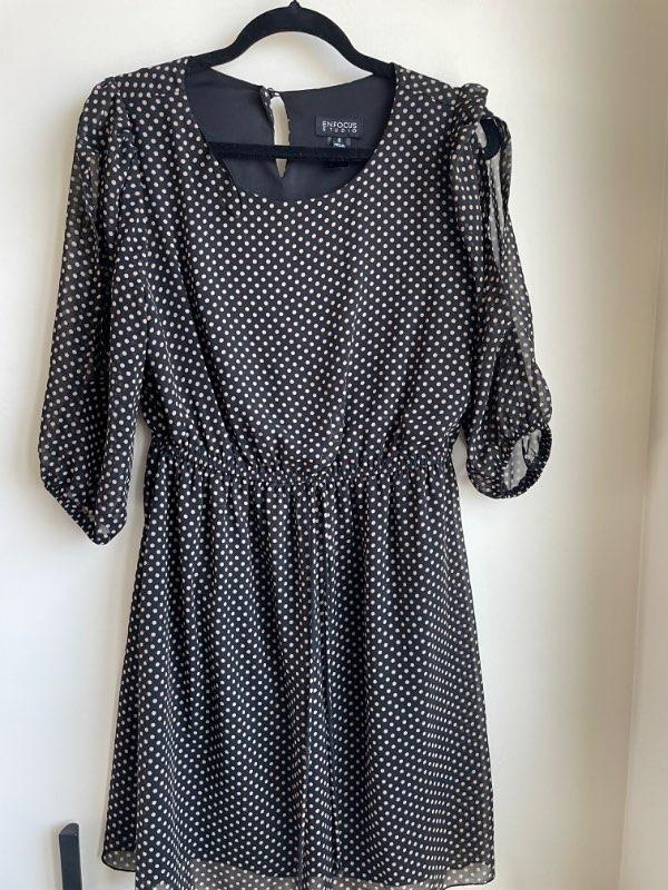 Polka dot kjóll