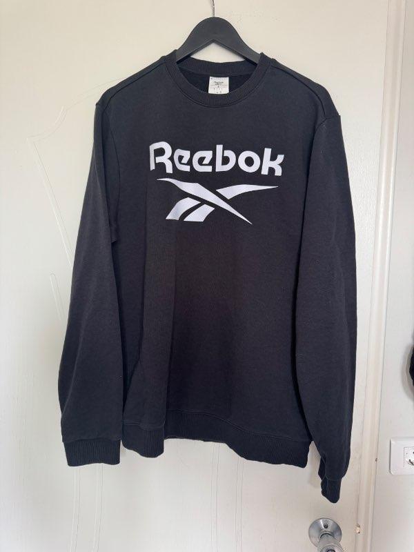 Reebok peysa
