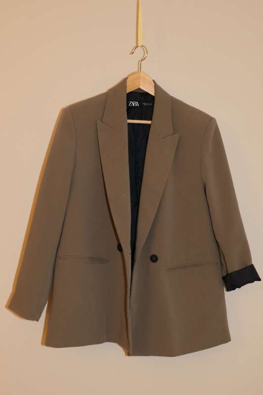 S37-ZaraBlazerKhaki