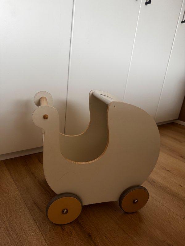 Sebra dúkkuvagn