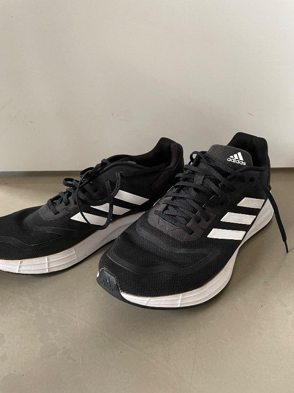 Skór adidas