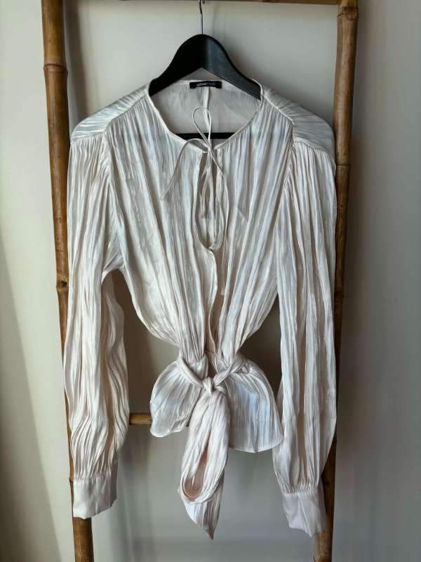 Skyrta fín Gina tricot
