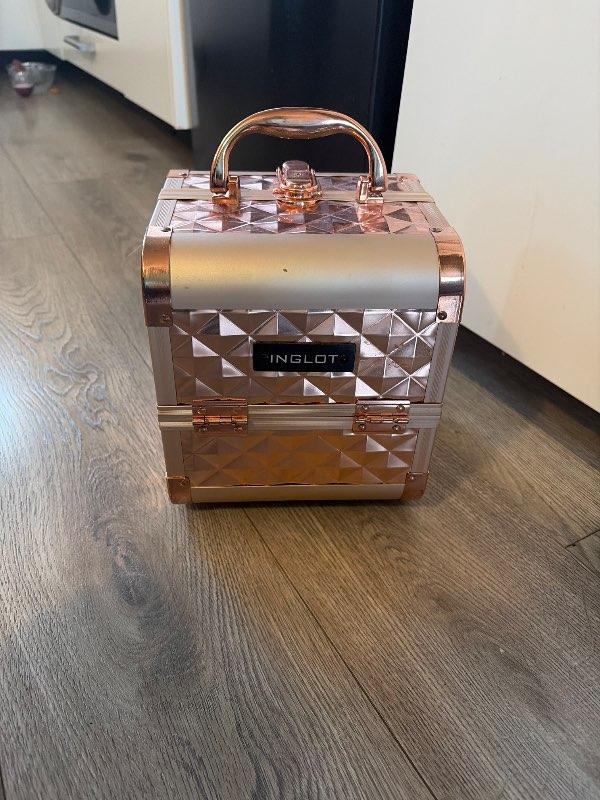 Snyrti box
