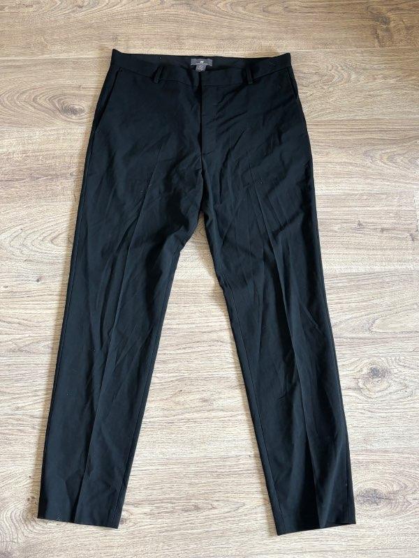 Svartar H&M karla buxur