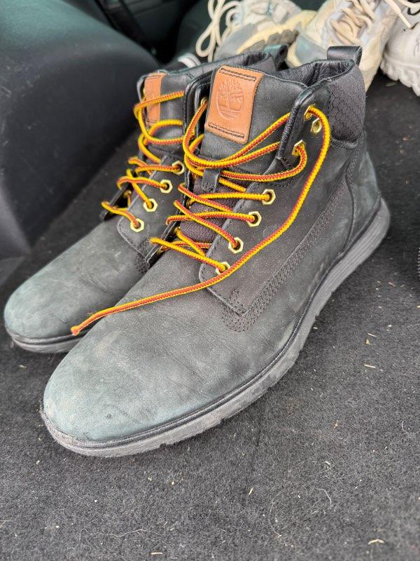 Svartir timberlands