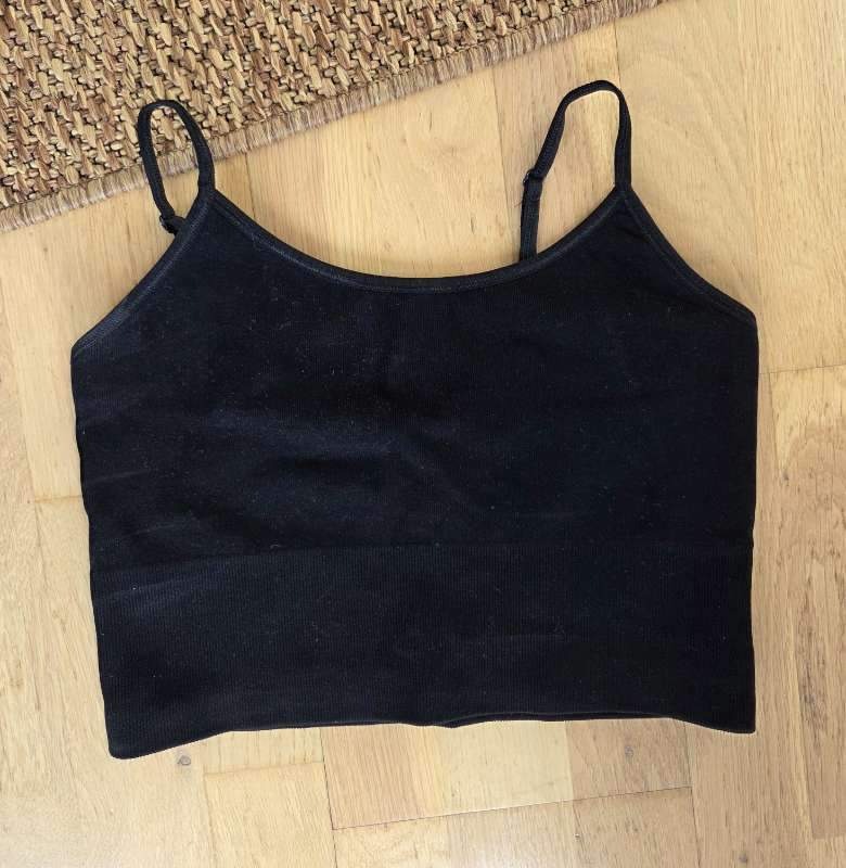 Svartur H&M toppur
