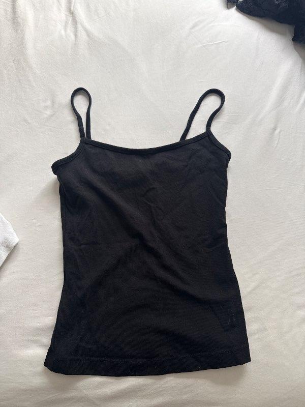 Svartur tank Bershka