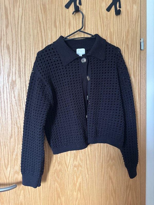 Svört peysa h&m gata