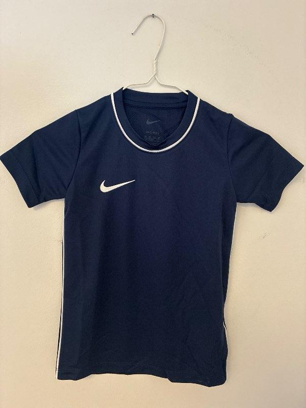 Þ-Nike bolur blár ónotaður