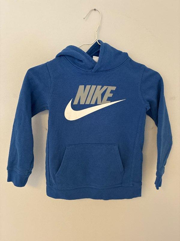 Þ-Nike hettupeysa blá