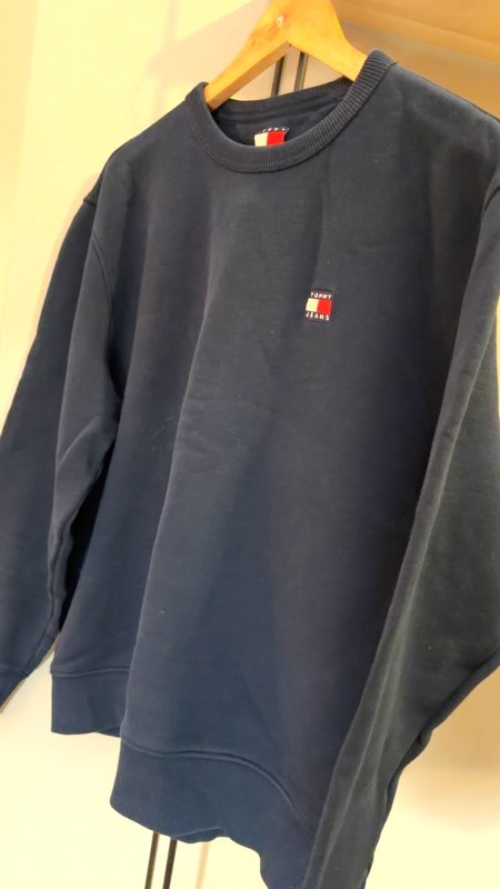 TommyJeans peysa