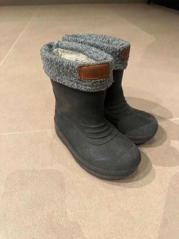Ullarfóðruð stígvél Kawat