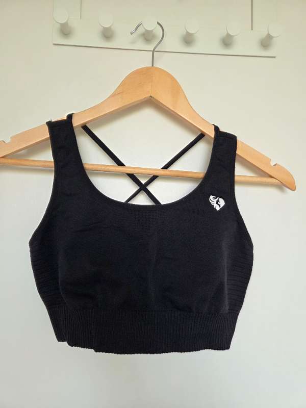 Womens best toppur svartur