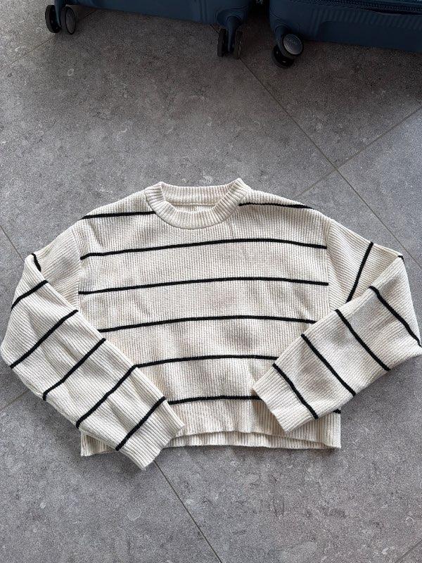 ZARA röndótt 164 peysa