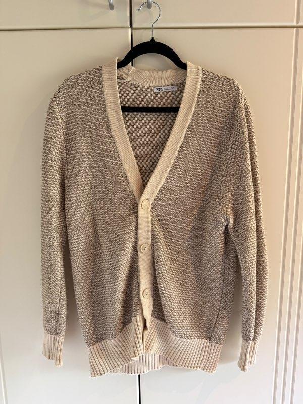 Zara golla