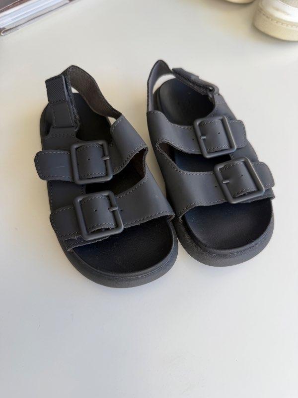 Zara sandalar ónotaðir