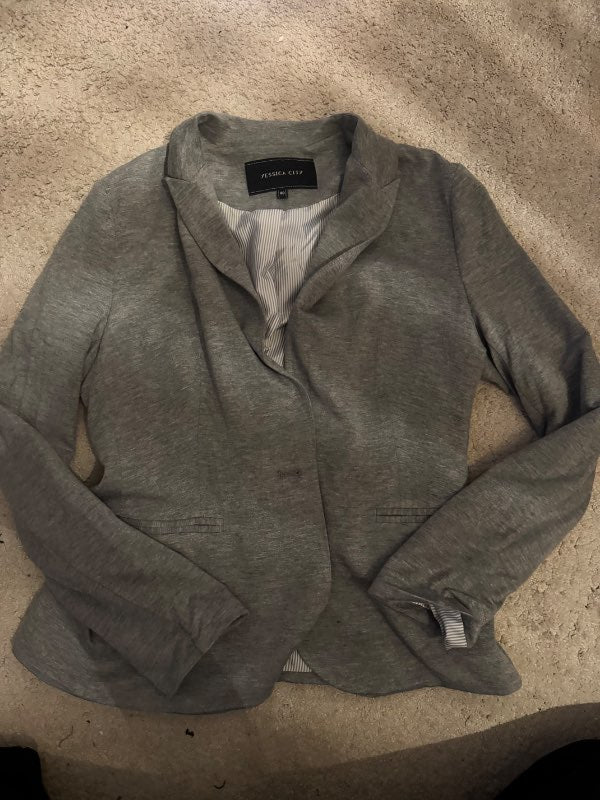 grár blazer
