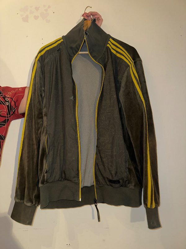 Adidas peysa