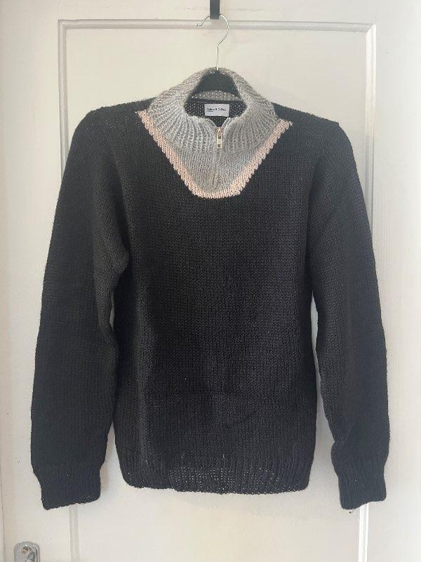 Prjónuð alpaca peysa / knitted alpaca sweater