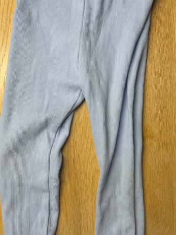 1x notaðar Ljósbláar Kappahl leggings