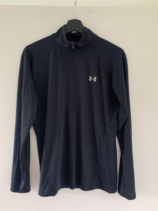 Ua 1/2 zip peysa