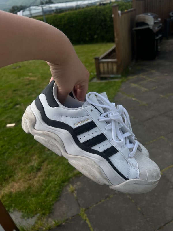 Adidas superstar
