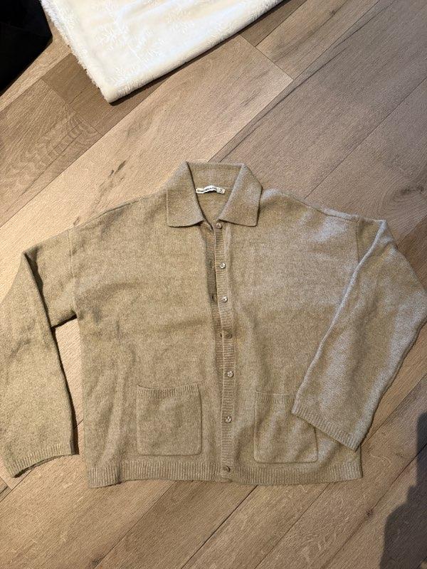 Abercrombie hneppt með kraga