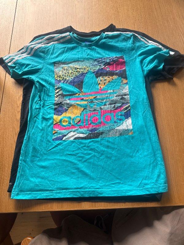Adidas bolur grænblár