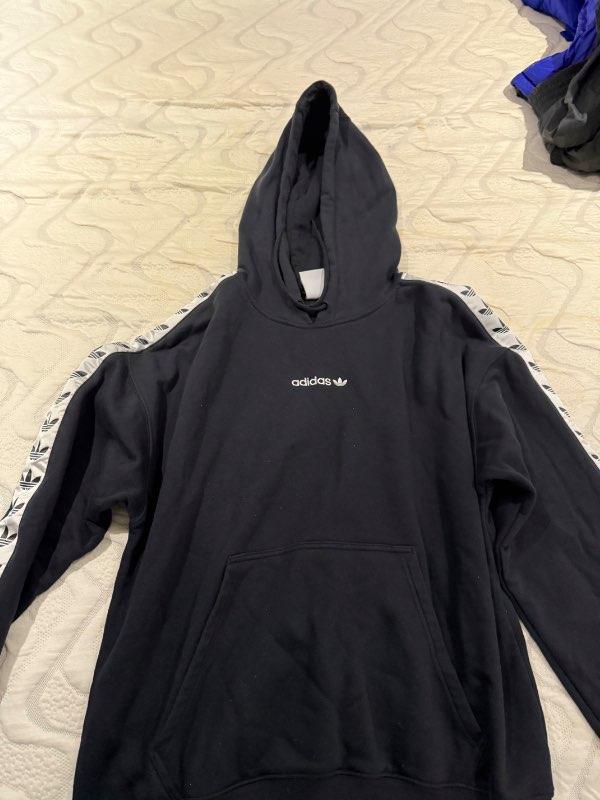 Adidas hettupeysa